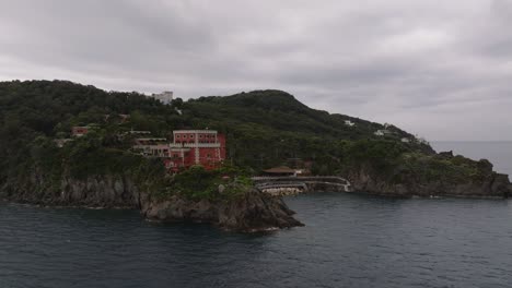 Mezzatorre-Hotel-Und-Thermalbad-Auf-Der-Insel-Forio,-Ischia,-Italien