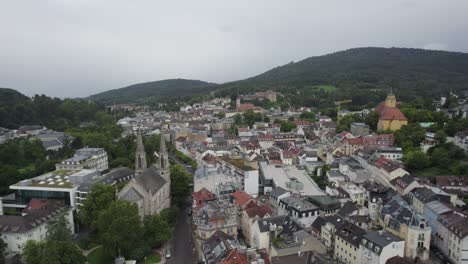 baden baden ciudad balnearia en el suroeste de alemania, el establecimiento de la toma aérea, día