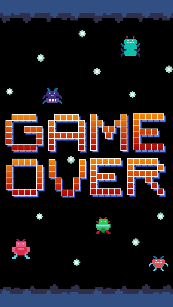 Siyah arka plan üzerinde, hareket eden uzay istilacılarının arasında harf harf beliren pikselli "Game Over" yazısı
