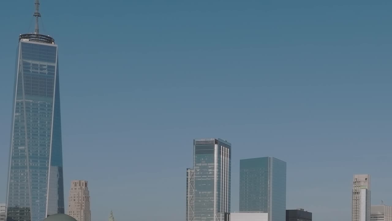 Paisaje urbano con rascacielos