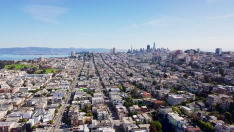 Aerial-view-of-San-Francisco-downtown-layout-and-bay-area-2x-speed