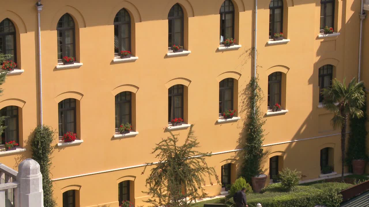 una vista de ángulo alto sobre la cárcel del sultanhament la ubicación del expreso de medianoche 1