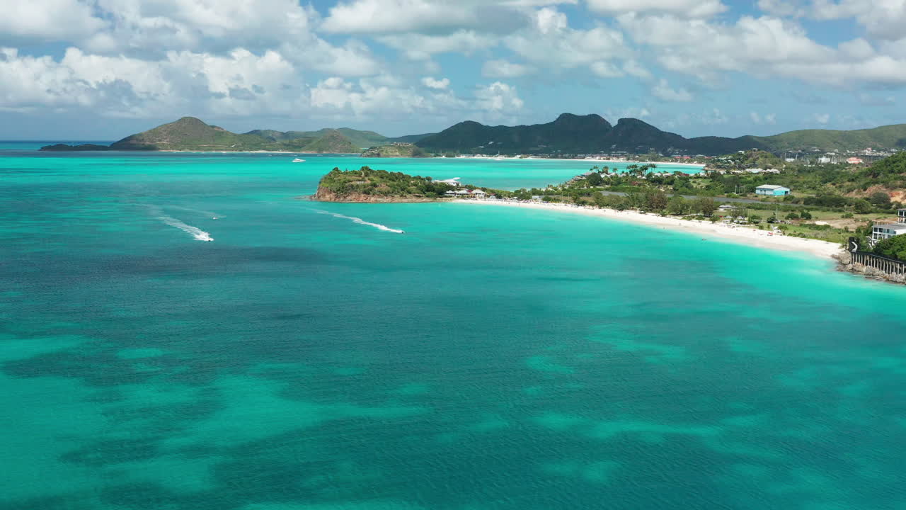 안티구아 모터보트의 드론 영상