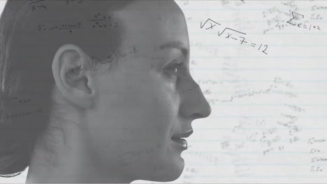 animación de ecuaciones matemáticas, primer plano de una mujer caucásica de pie contra un fondo blanco