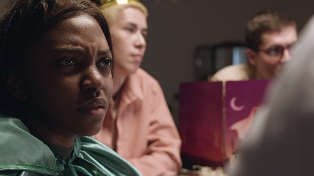 personas jugando a juegos de rol