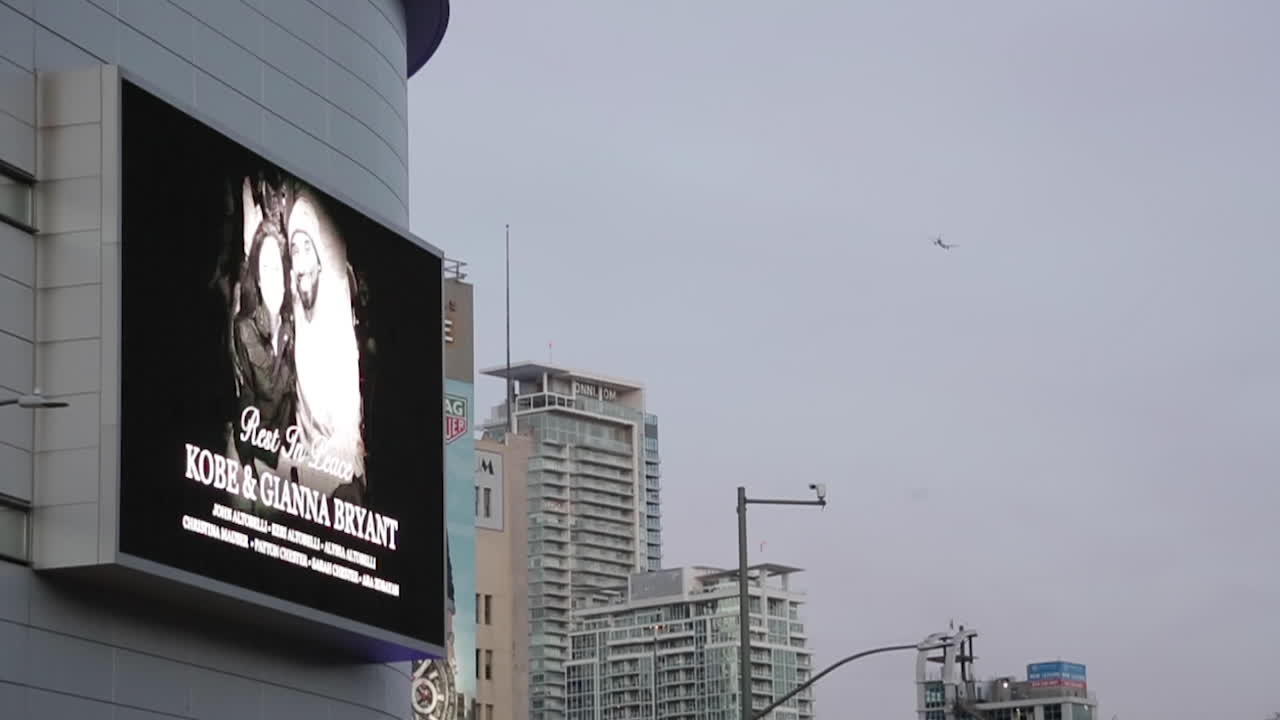 Plane Flies into Distance Past LA Memorial Tribute to Kobe and Gigi Bryant