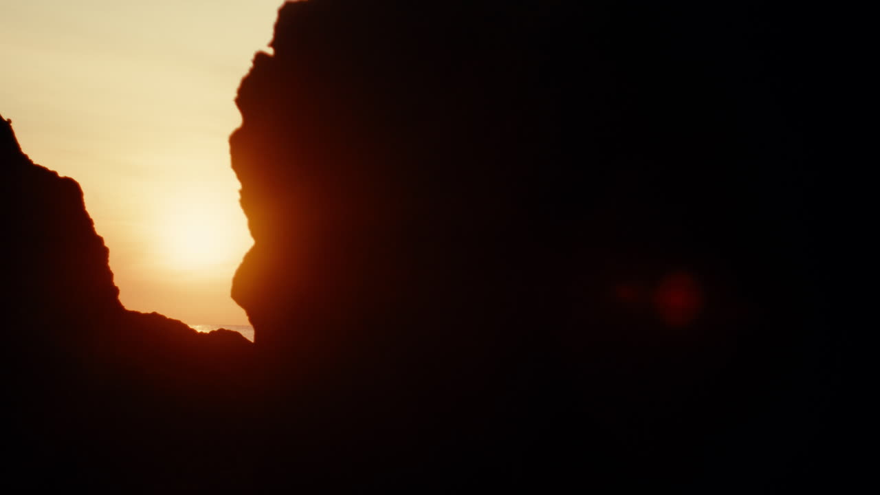 Sunrise through Rocks