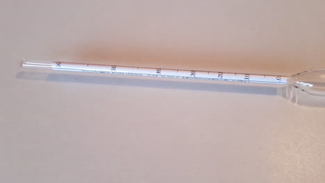 Hydrometer-instrument-for-measuring-the-relative-density-of-liquids