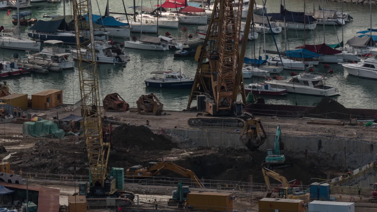 tiempo transcurrido de las obras de construcción en la orilla