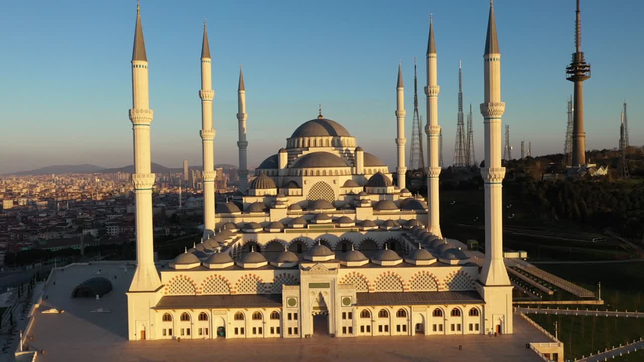 камилика ками, стамбул, кадры с беспилотника