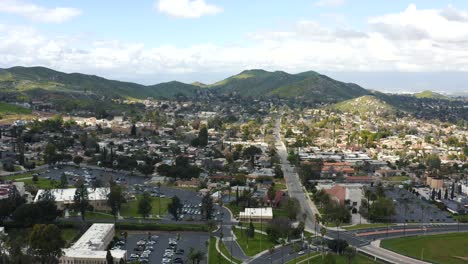 Luftaufnahmen-Von-La-Sierra,-Kalifornien,-Drohne