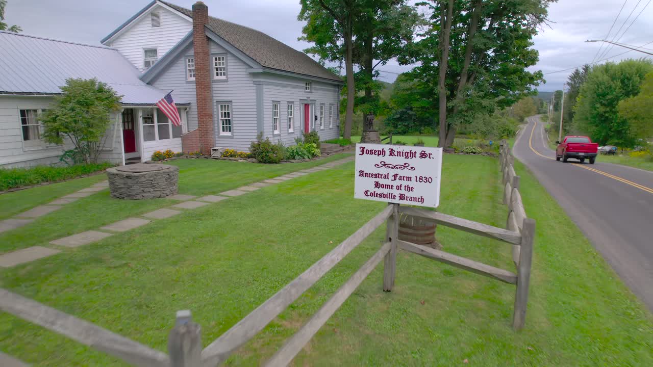 drone empujar en el pasado la señal disparo de la casa de joseph knight sr en la historia mormona