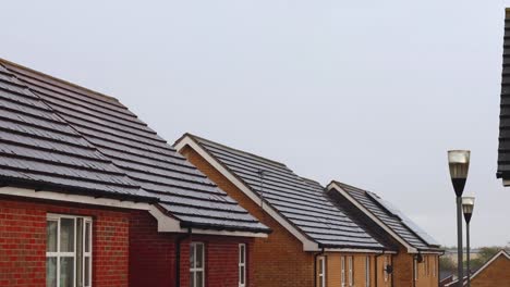 Ein-Dunkles-Und-Bedeutsames-Gewitter-Zieht-über-Uns-Hinweg-Und-Bringt-Gefährliches-Wetter-In-Die-Gegend