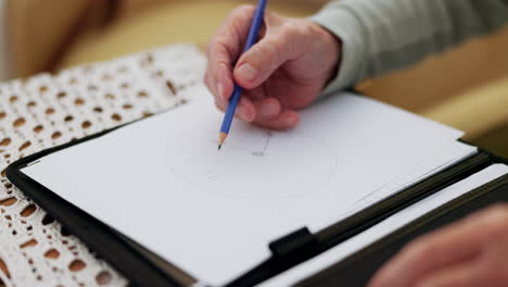 Escritura,-Mano-Y-Reloj-De-Dibujo-De-Persona-Mayor.