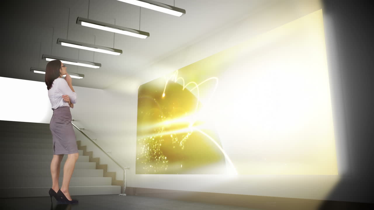 화면 에 있는 지구 를 보고 있는 사업가