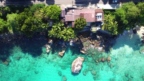 Strandgrundstück-Auf-Den-Seychellen,-Die-Gegend-Ist-Glacis