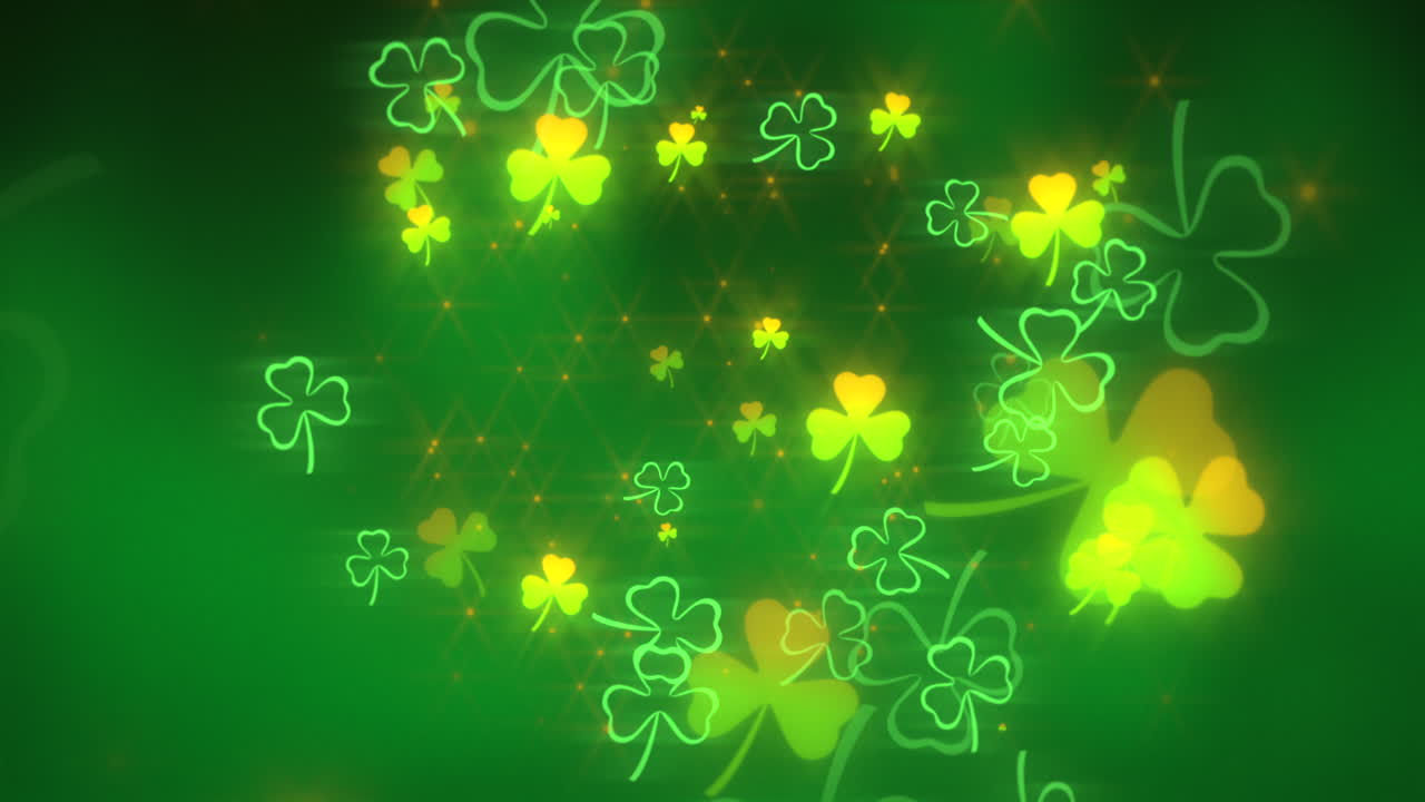 movimiento de animación pequeños tréboles verdes con brillos en el fondo brillante del día de san patricio