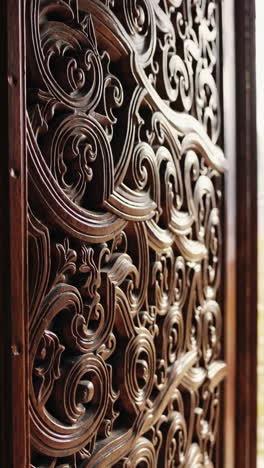 intricate wood carvings