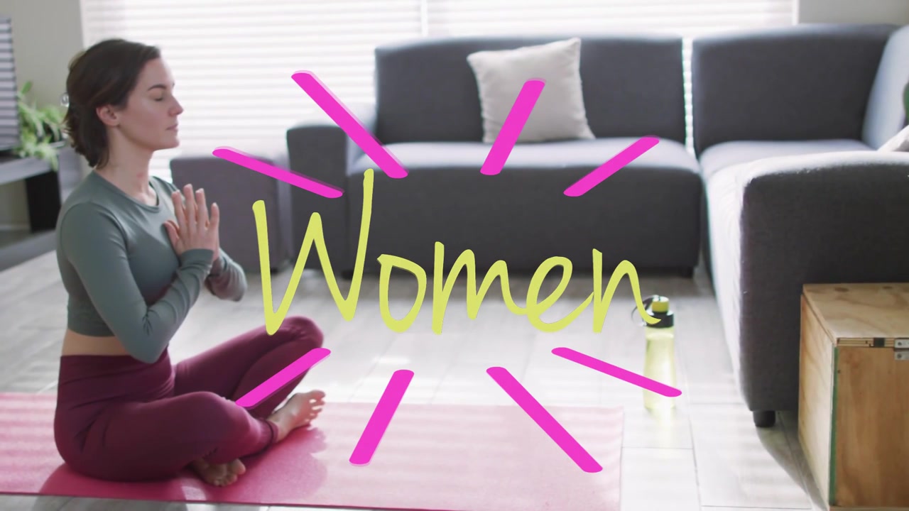 Video vertical: Mujer preparándose para orar en una esterilla por su salud, mientras una superposición de mujeres se centra