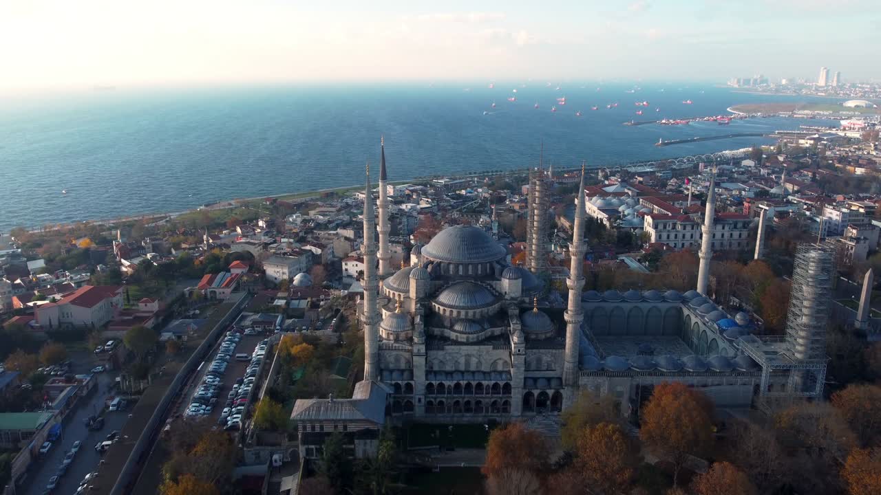 vista aérea de la mezquita azul (sultanahmet) en estambul durante el día, turquía.