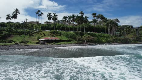 Rettungsschwimmerturm-Am-Strand-Von-Hawaii