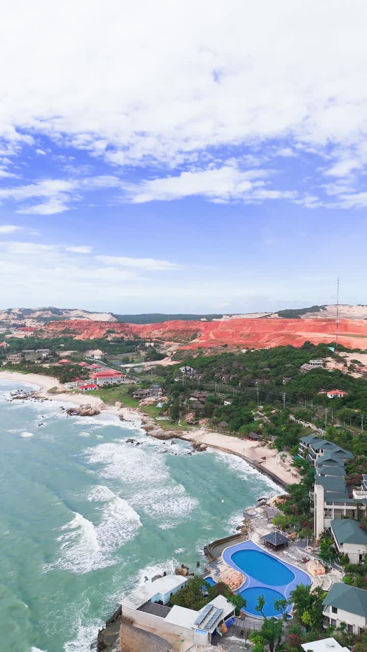 vista aérea de la hermosa costa en la gi.