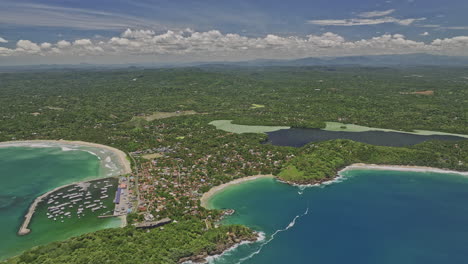 Vista-Panorámica-Alta-V7-Aérea-De-Kudawella-Sri-Lanka-Vuela-Alrededor-Del-Orificio-De-Soplado-De-Hummanaya,-Puerto,-Laguna-Mawalla,-Costa-Arenosa-A-Través-De-Pahajjawa-Y-Morakatiyara---Filmada-Con-Cine-Mavic-3---Abril-De-2023