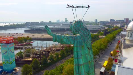 jesus statue on top of notre-dame-de-bon-secours chapel in montreal
