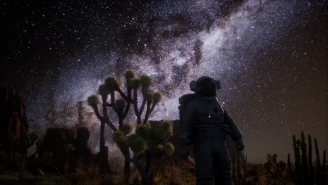 la formación de astronautas y estrellas de la vía láctea en el valle de la muerte