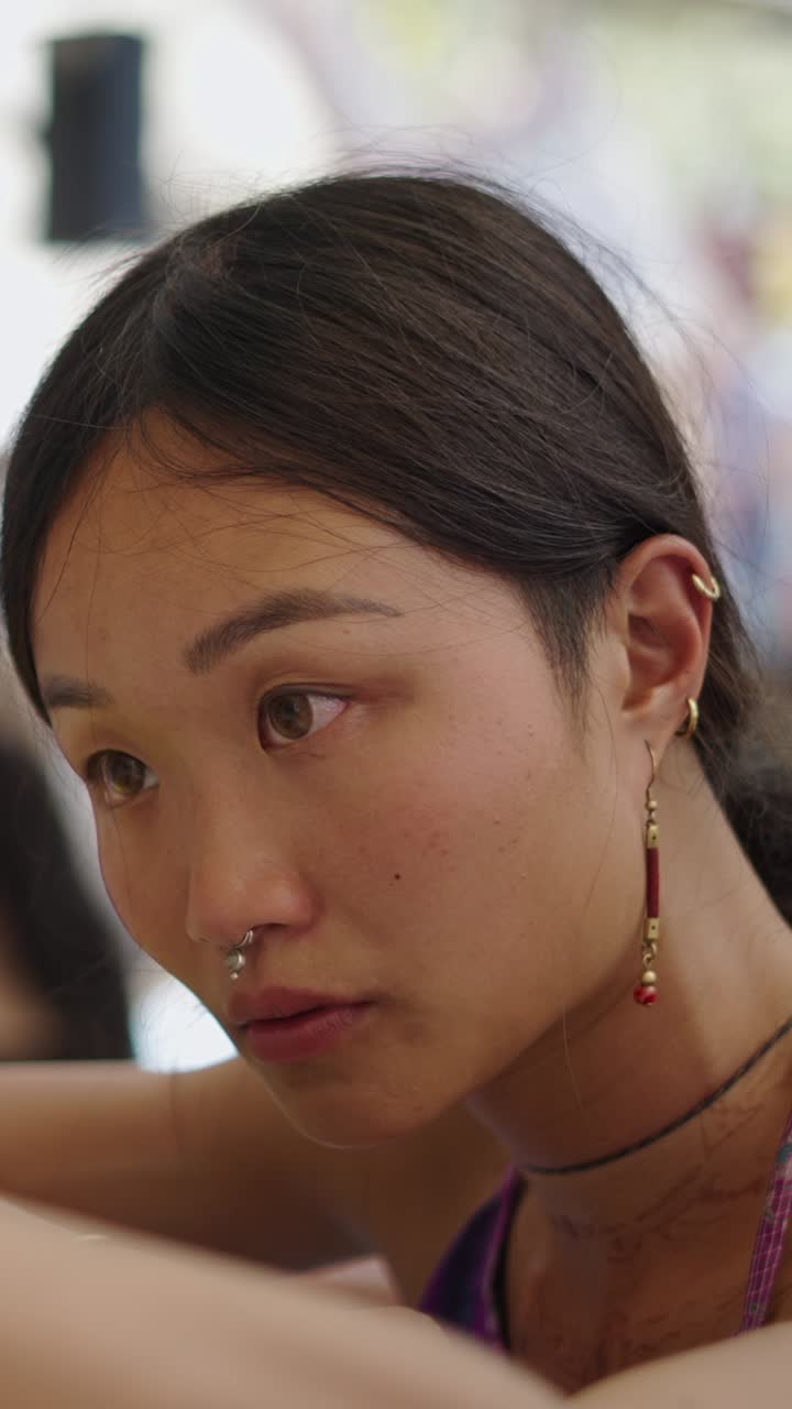 아시아 여성의 초상화