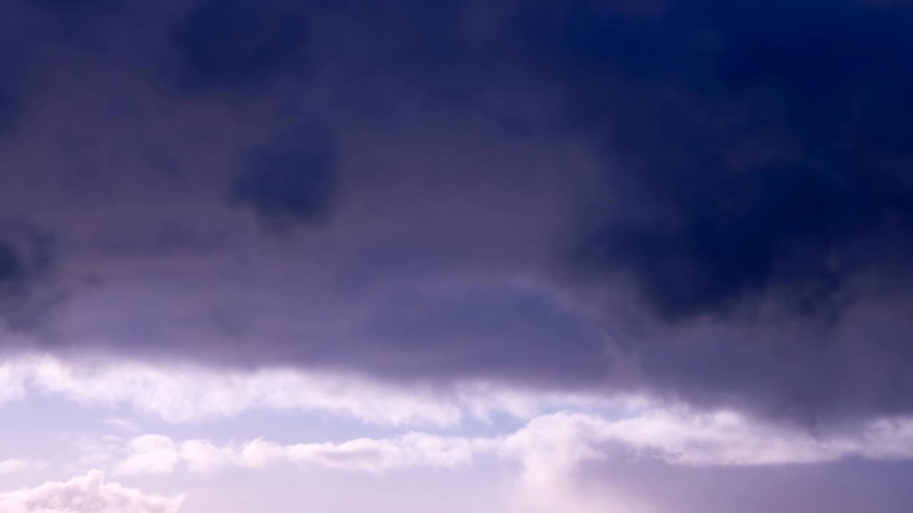 어두운 폭풍과 극적인 폭풍 구름 영역 배경, 타임 라프스, 일몰에 열대 폭풍, 태풍 구름, 타임 래프스 4k