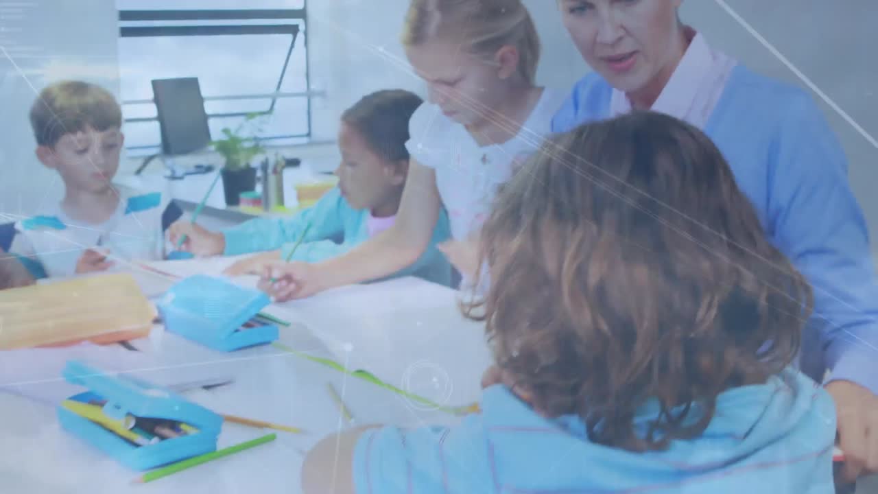 активизация сети связей между разнообразными группами учеников с учительницей