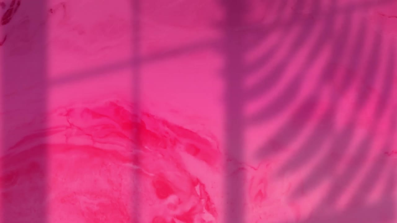 animación de formas geométricas en movimiento sobre fondo azul