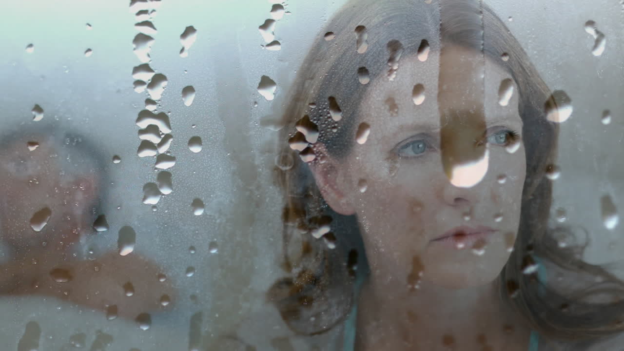 집에서 걱정하는 여성의 디지털 애니메이션 4k