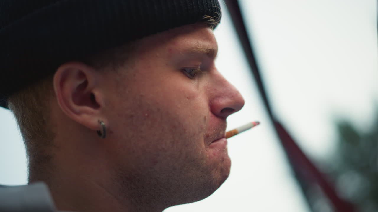 Smoking Videos - HD and 4K to download