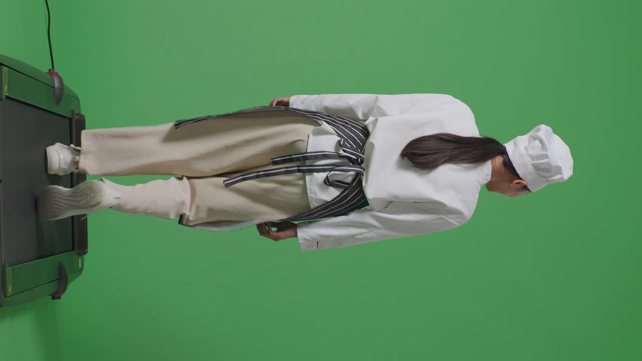 트레드밀에 있는 셰프