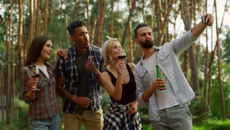 Happy-guys-making-selfie-in-backyard