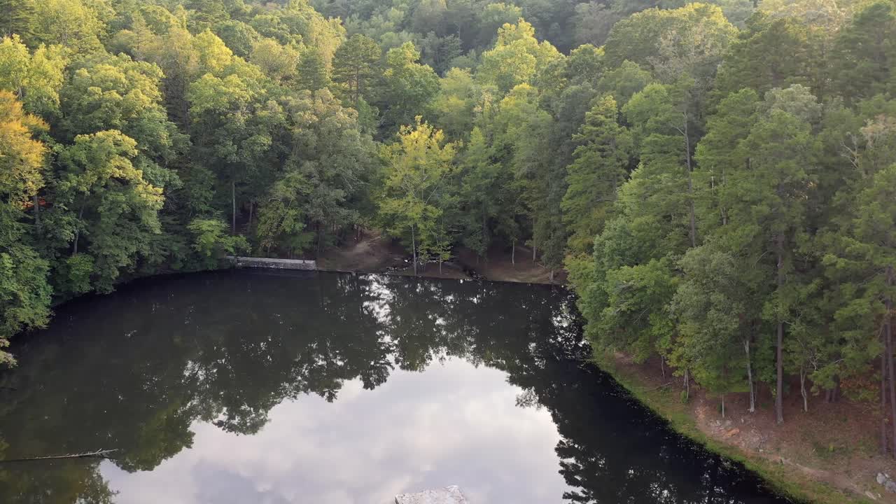 Lake fly over in the Summer descending approach