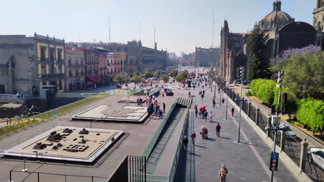 Vista-De-Los-Modelos-De-La-Ciudad-Azteca-En-El-Zócalo-De-La-Ciudad-De-México