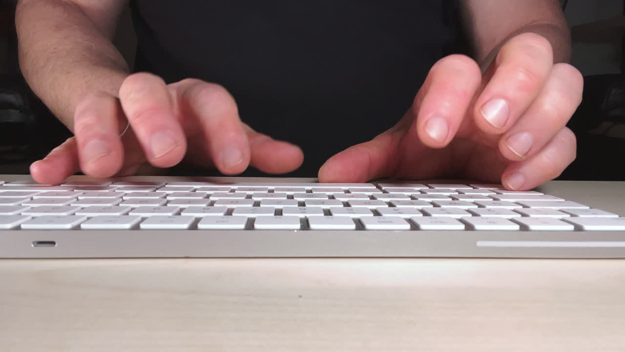 en un teclado de computadora está escrito