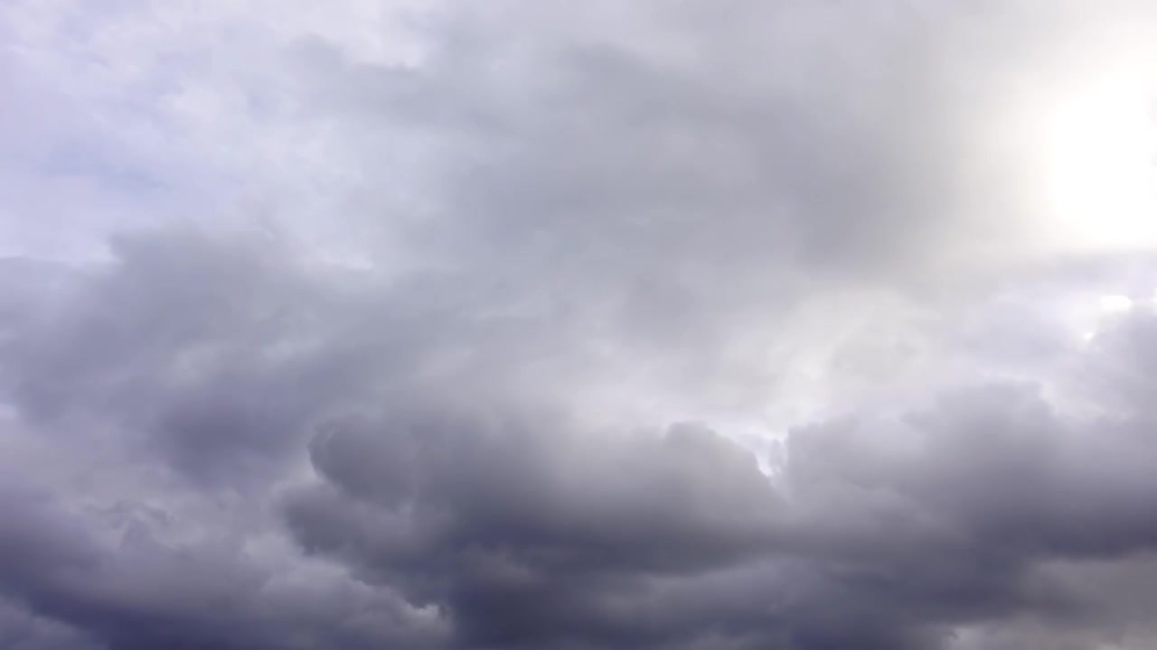 Clouds in the sky. Shooting Time lapse.