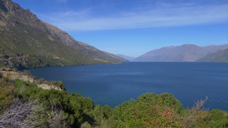 Lake-Whakatipu-near-Queenstown-in-New-Zealand-wide-panning-shot