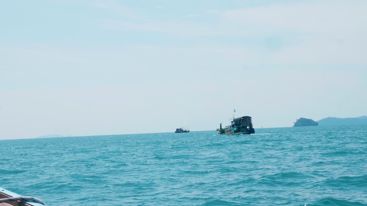 Ocean view with boats and islands