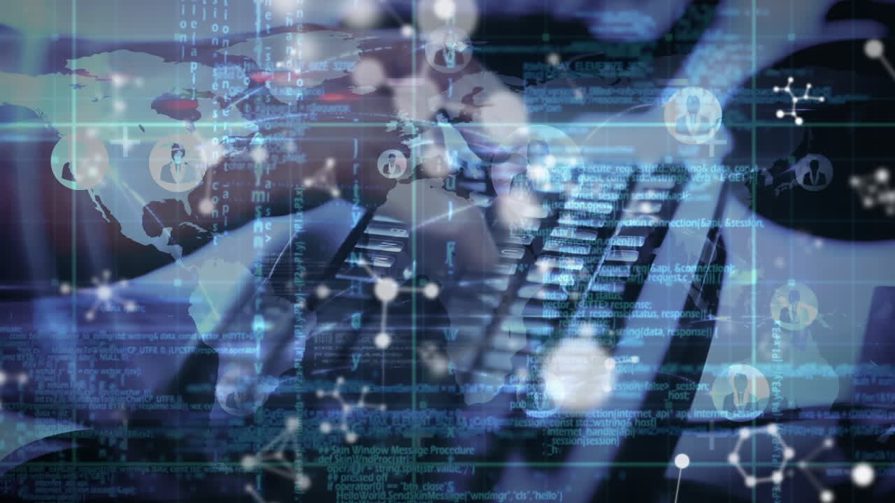 animación de conexiones, mapa del mundo y procesamiento de datos, a mano con el teclado de la computadora