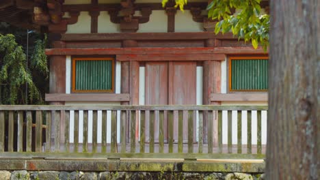 diapositiva, tiro, de, un, viejo, santuario, en, kyoto, japón, 4k, cámara lenta