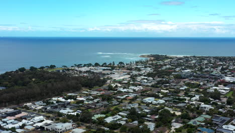 Luftorbital-Torquay-Küstengemeinde-Great-Ocean-Road,-Australien