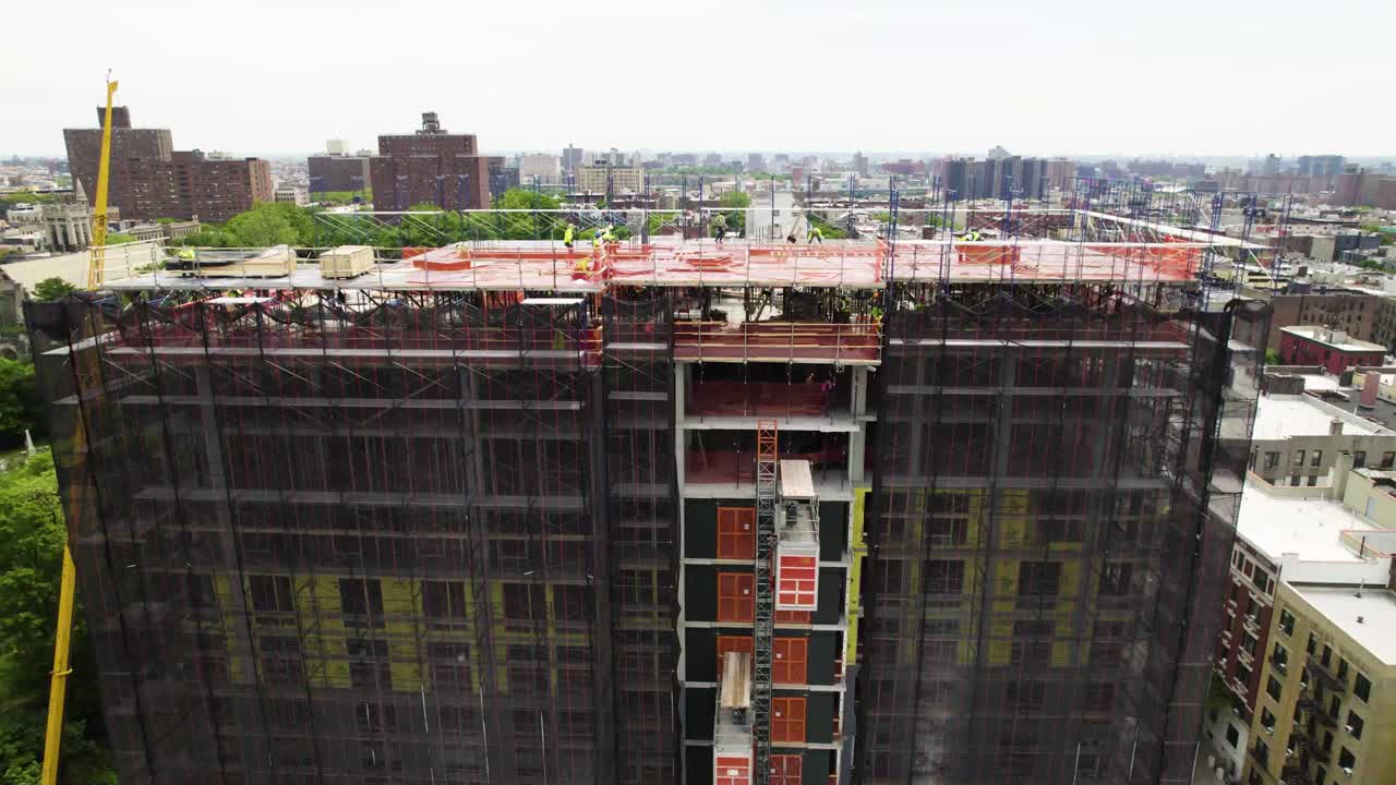 Manhattan residential development under construction