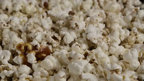 caramel popcorn