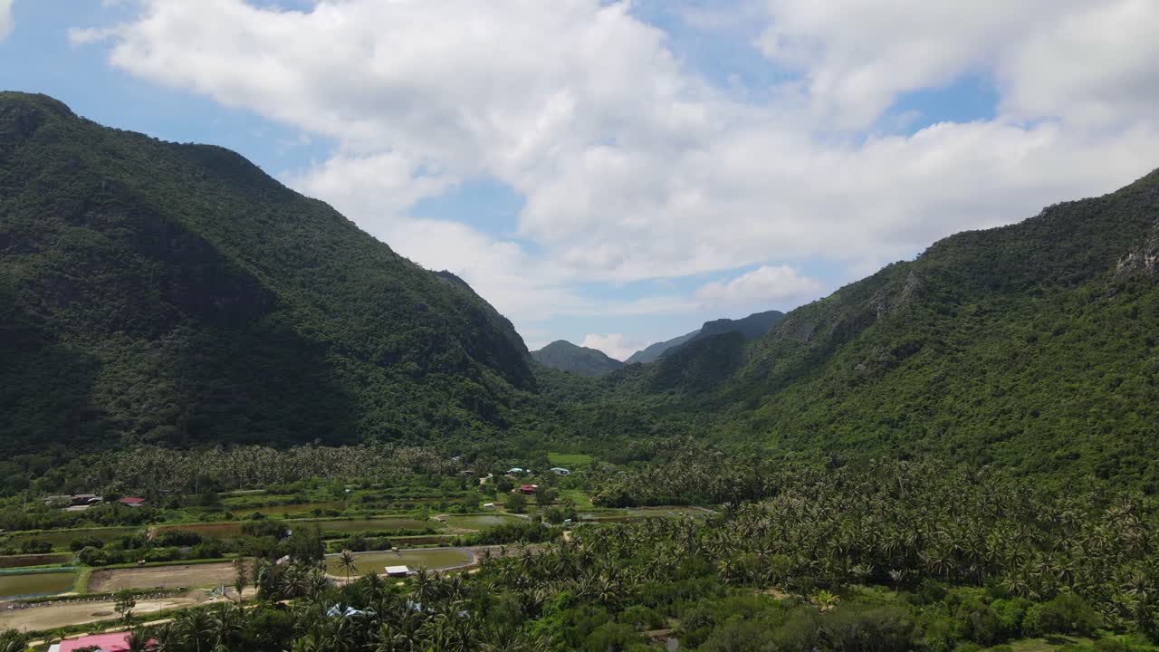 imágenes aéreas constantes de este hermoso y pintoresco paisaje