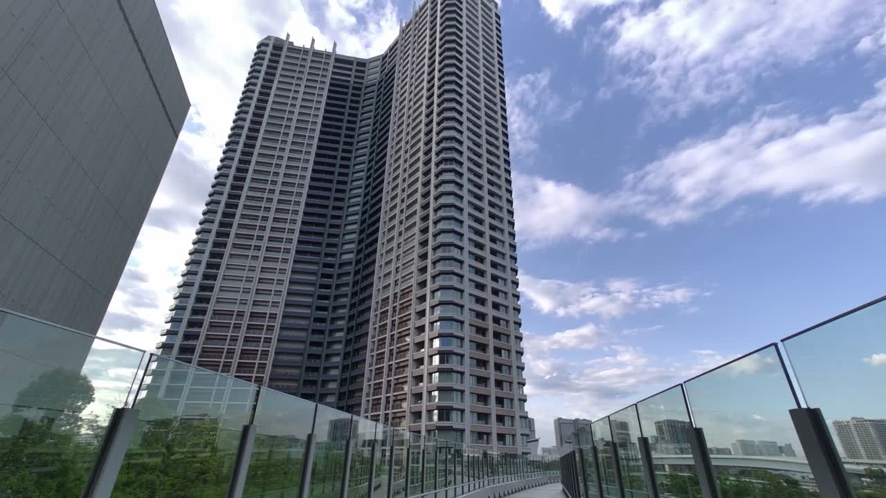 la cubierta peatonal de tokyo toyosu 2022